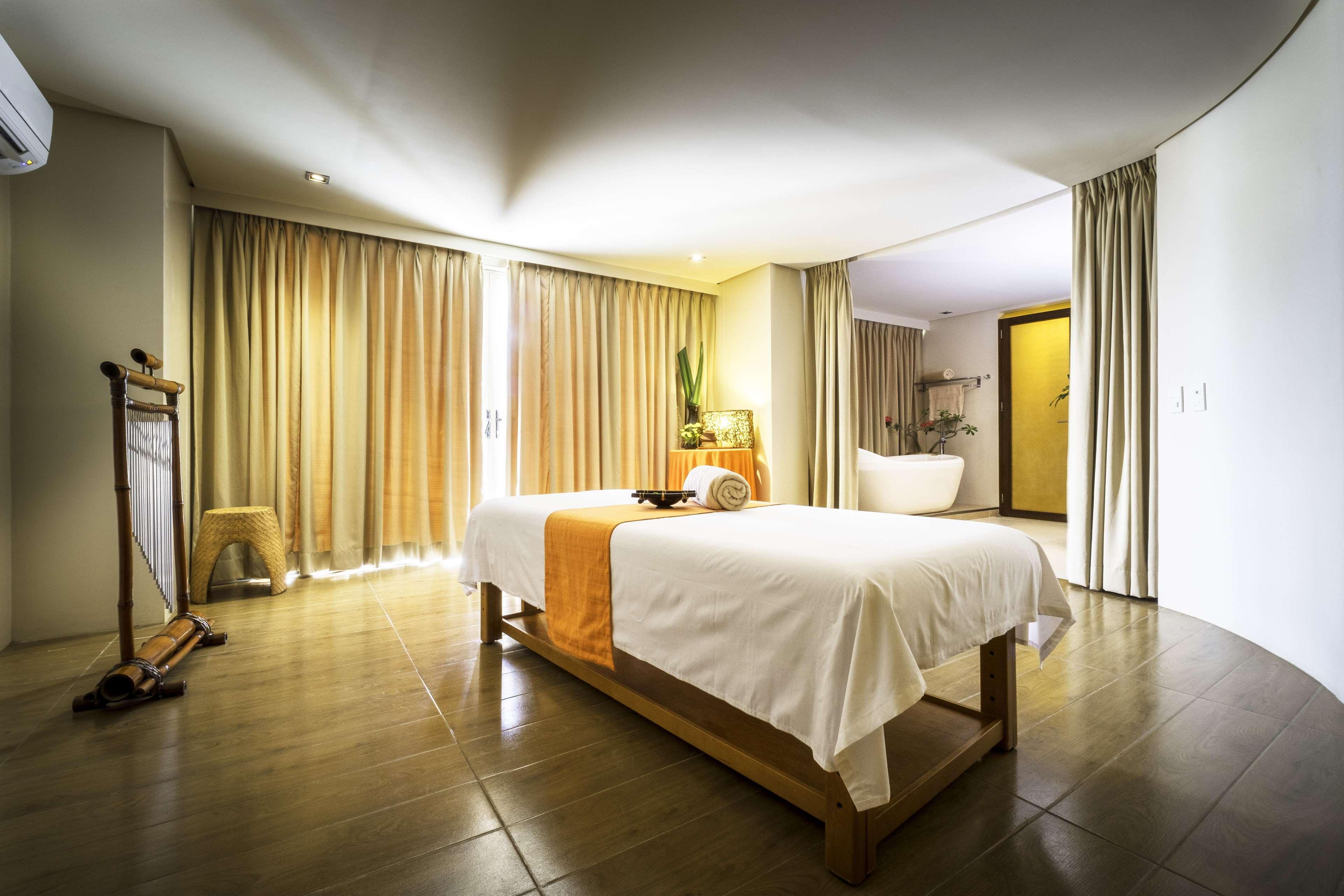Discovery Boracay 5* Balabag (Boracay)